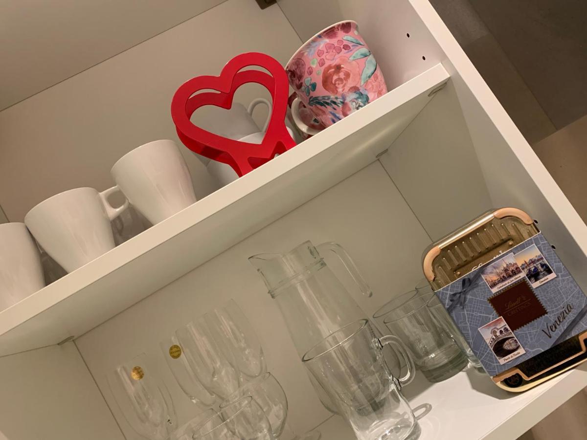 Ca Giacomo - Lovely Apartment In The Historic Center Of Velence Kültér fotó